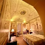 Casa Santangelo 4*