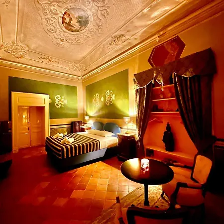 Casa Santangelo - Historical 4* Salerno