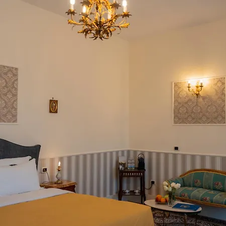 Casa Santangelo Bed & Breakfast 4*
