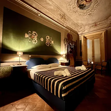Casa Santangelo - Historical 4* Salerno